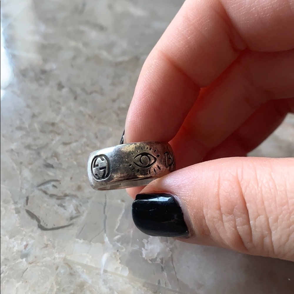 Gucci blind for love ring